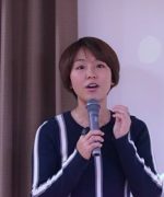 小西麻亜耶